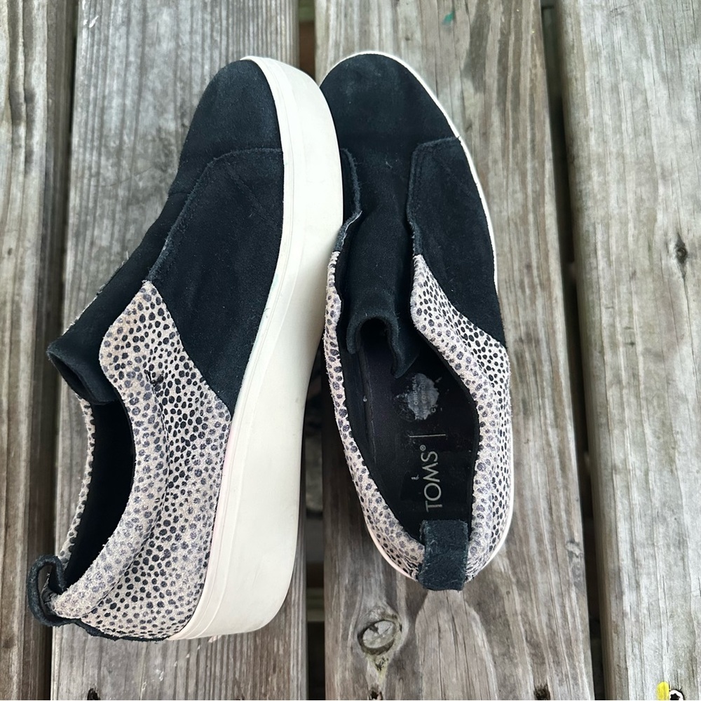 Toms Amber Cheetah Print Slip On Sneakers Suede Leather Black Tan‎ Size 8.5 - Picture 5 of 9
